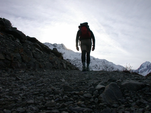 Photo, Hiking, Aoraki / Mt Cook by True New Zealand Adventures, Photo courtesy of Creative Commons