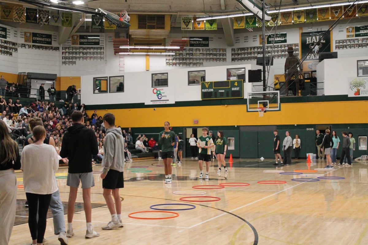 Freshman and Sophomores getting ready to go head-to-head in Rock, Paper, Scissors.